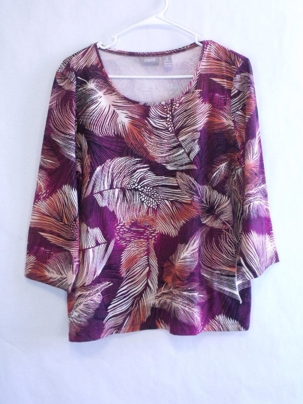 Chico's Feather Print 3/4 Sleeve Top